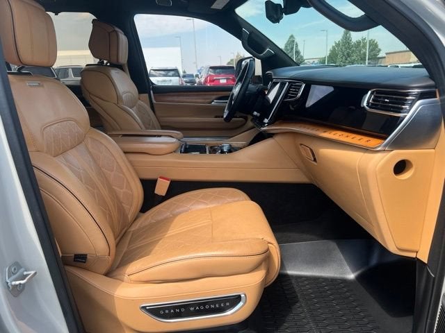 2022 Jeep Grand Wagoneer Series III