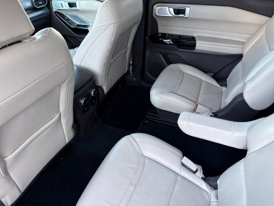 2022 Ford Explorer Platinum