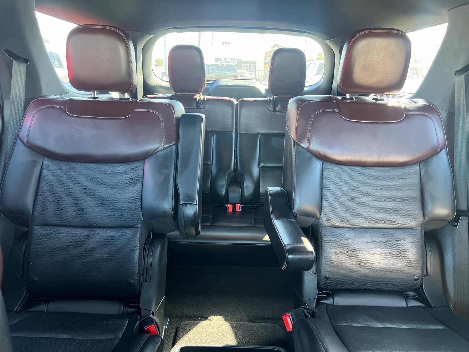 2020 Ford EXPLORER Base