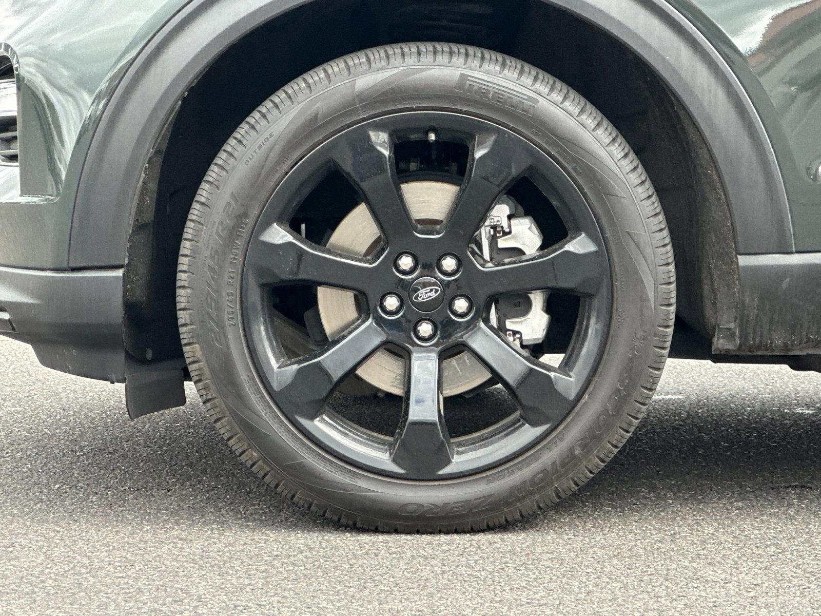 2023 Ford Explorer ST-Line
