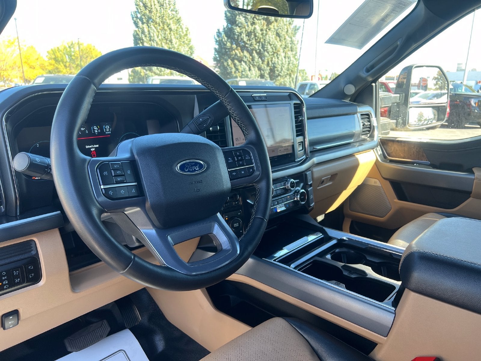 2025 Ford Super Duty F-350 SRW Lariat
