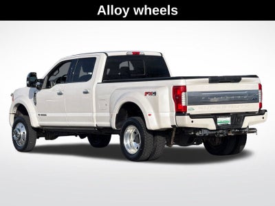 2017 Ford Super Duty F-450 DRW XL