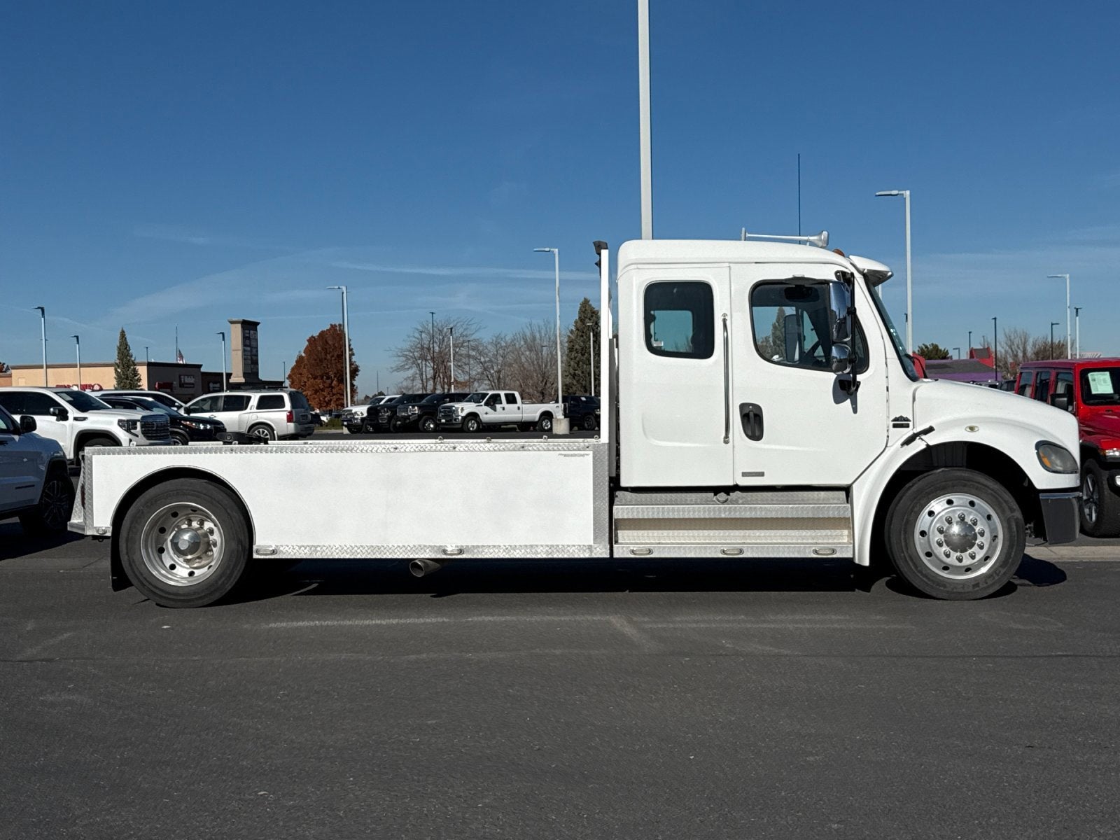 2007 Freightliner M-2 Base