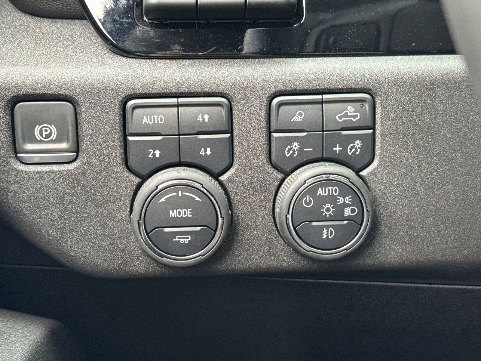 2025 Chevrolet Silverado 3500 HD High Country