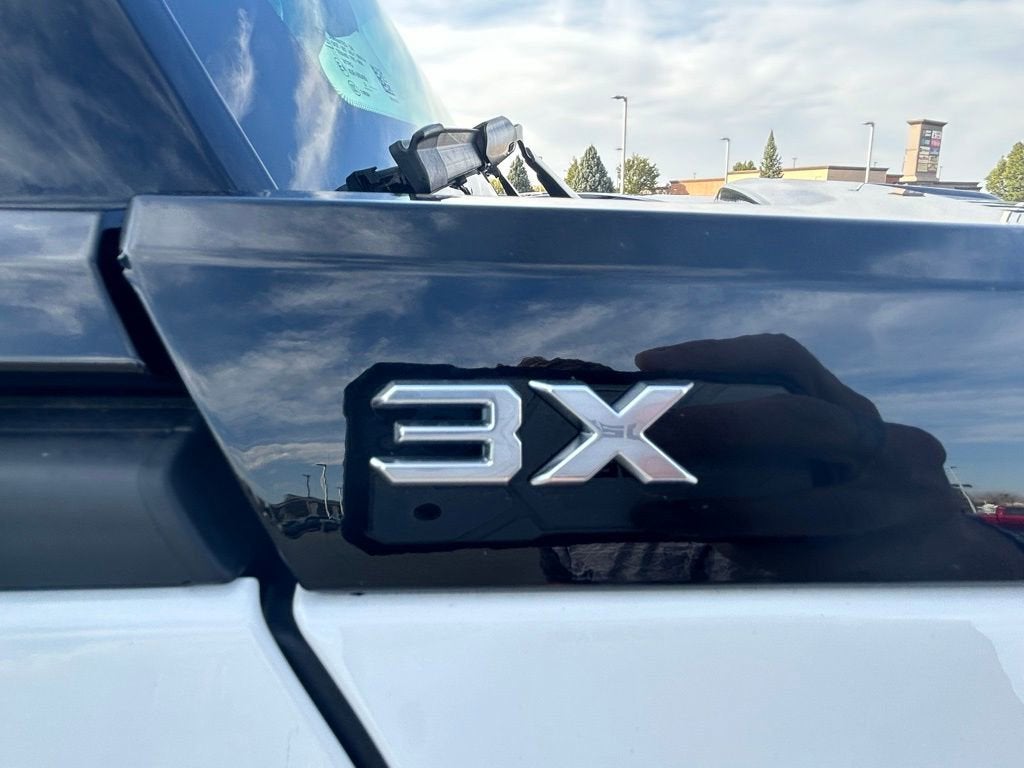 2025 GMC HUMMER EV SUV 3X