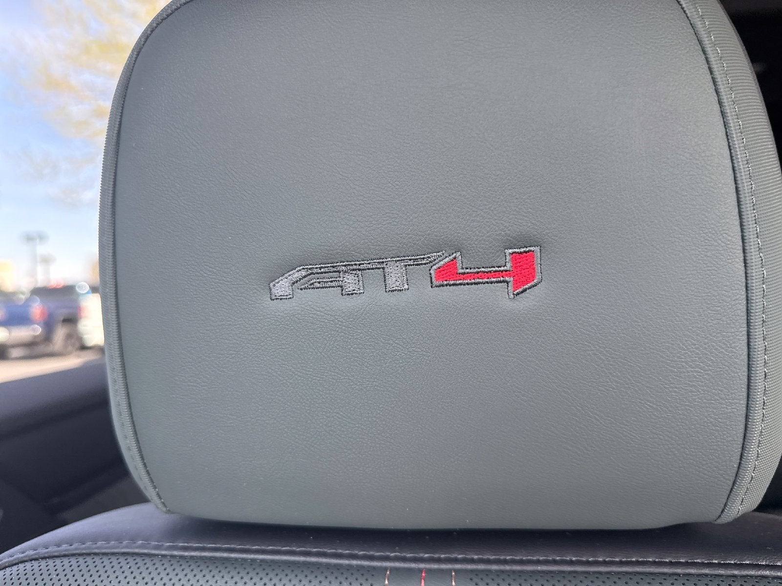 2026 GMC Acadia AT4