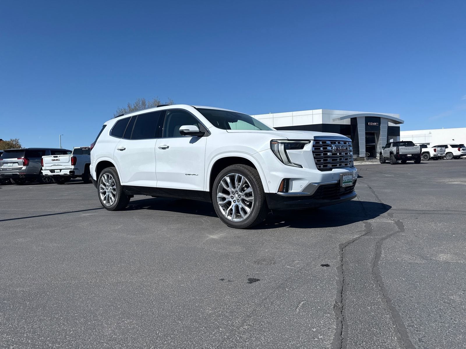 2026 GMC Acadia Denali