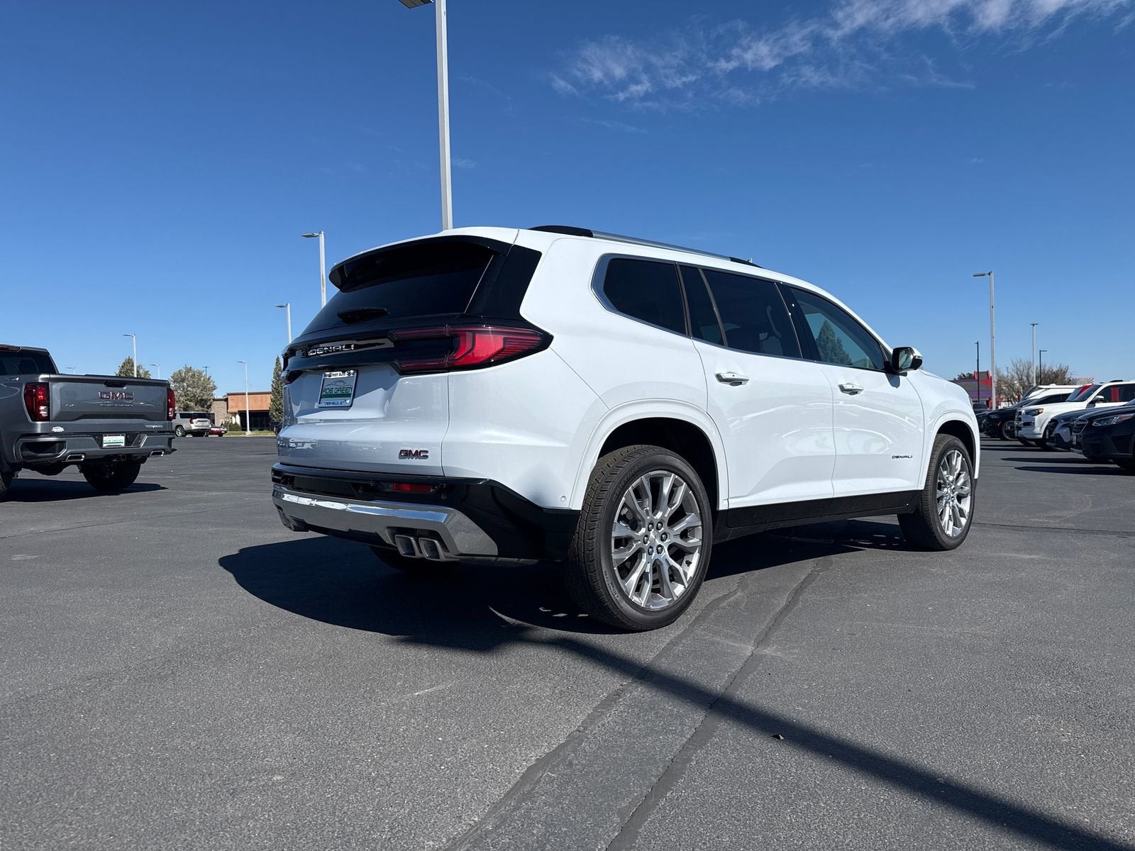 2026 GMC Acadia Denali