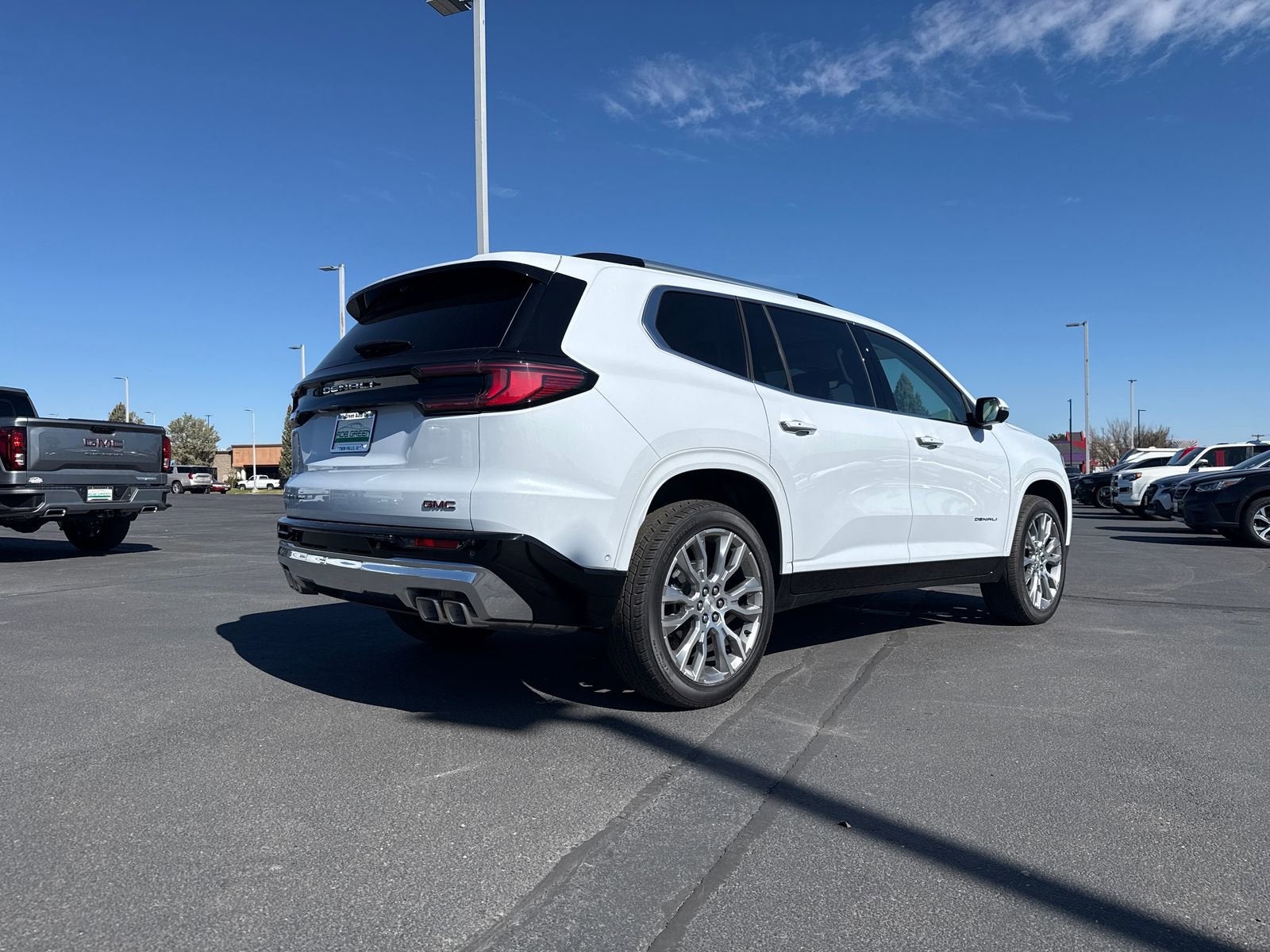 2026 GMC Acadia Denali