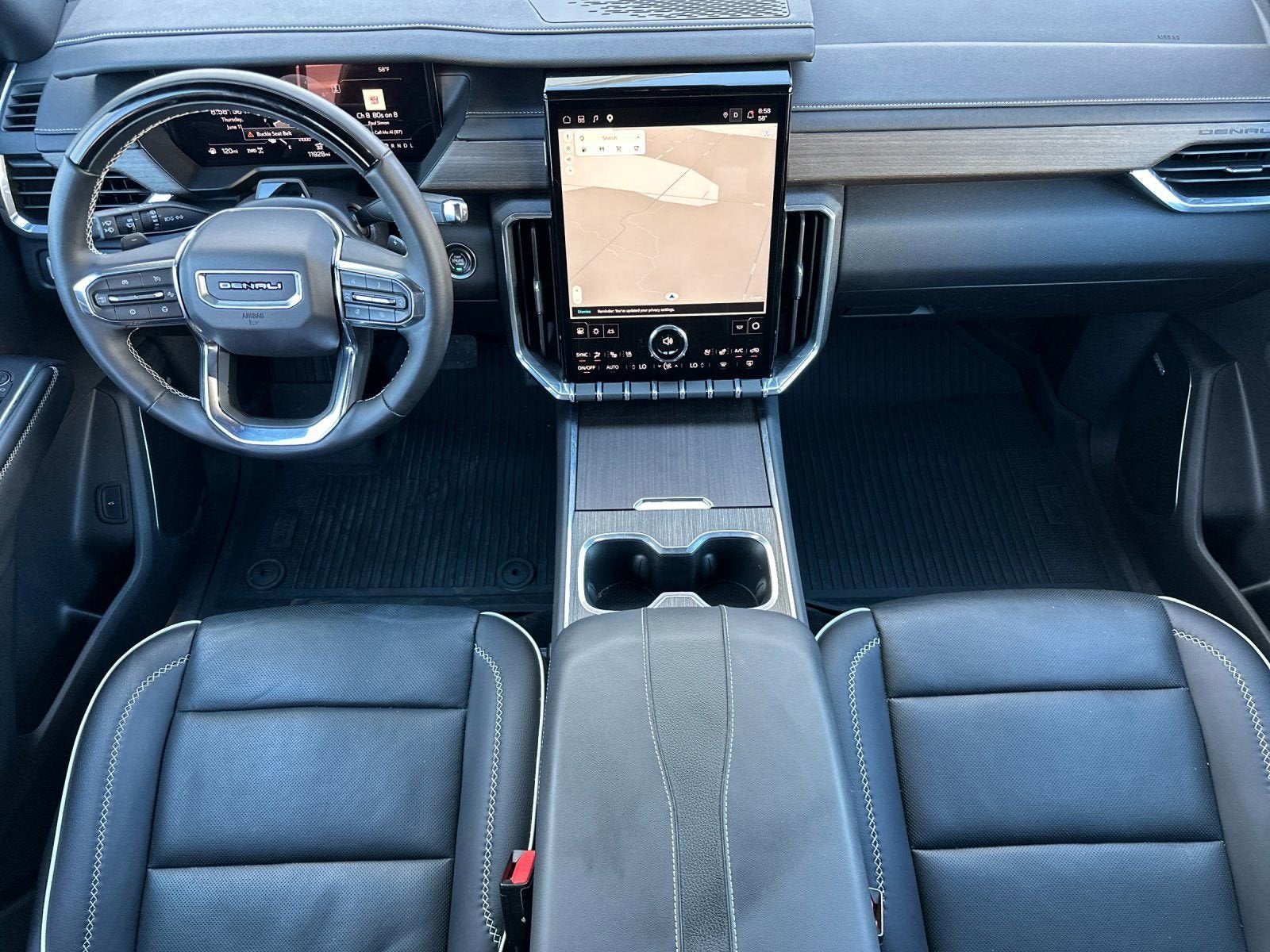 2025 GMC Acadia Denali
