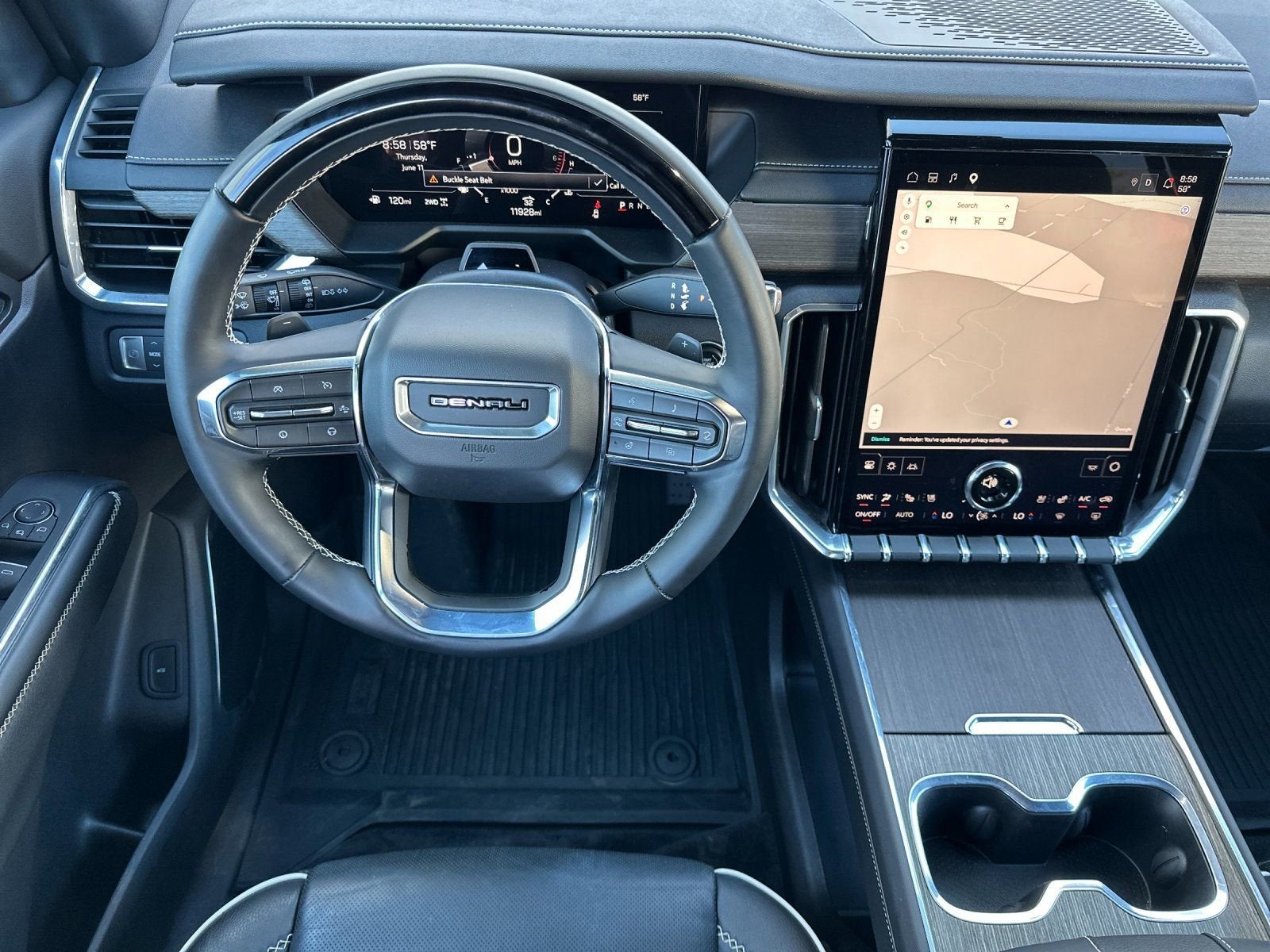 2025 GMC Acadia Denali