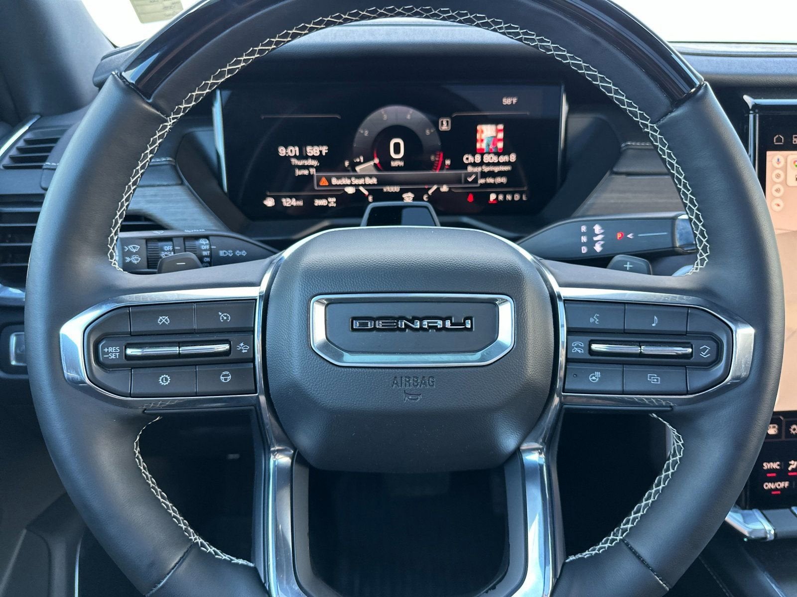 2025 GMC Acadia Denali