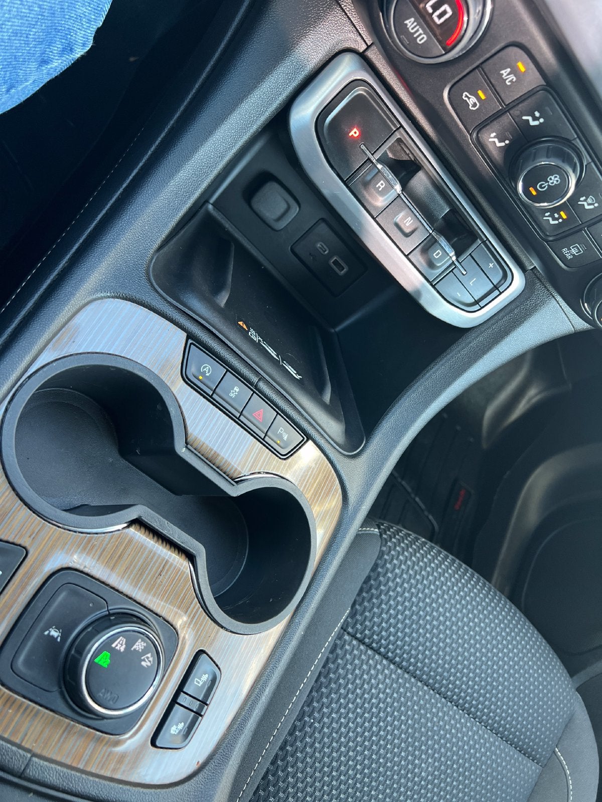 2021 GMC Acadia SLE