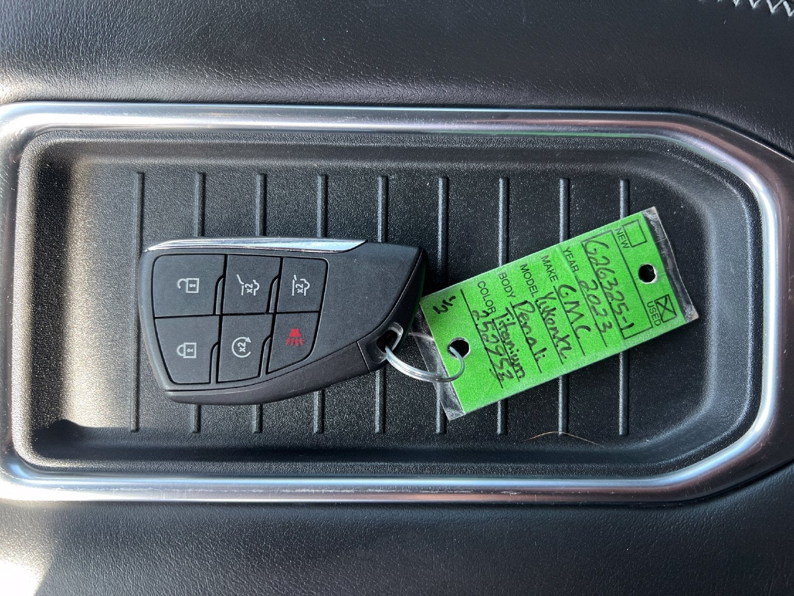 2023 GMC Yukon XL Denali