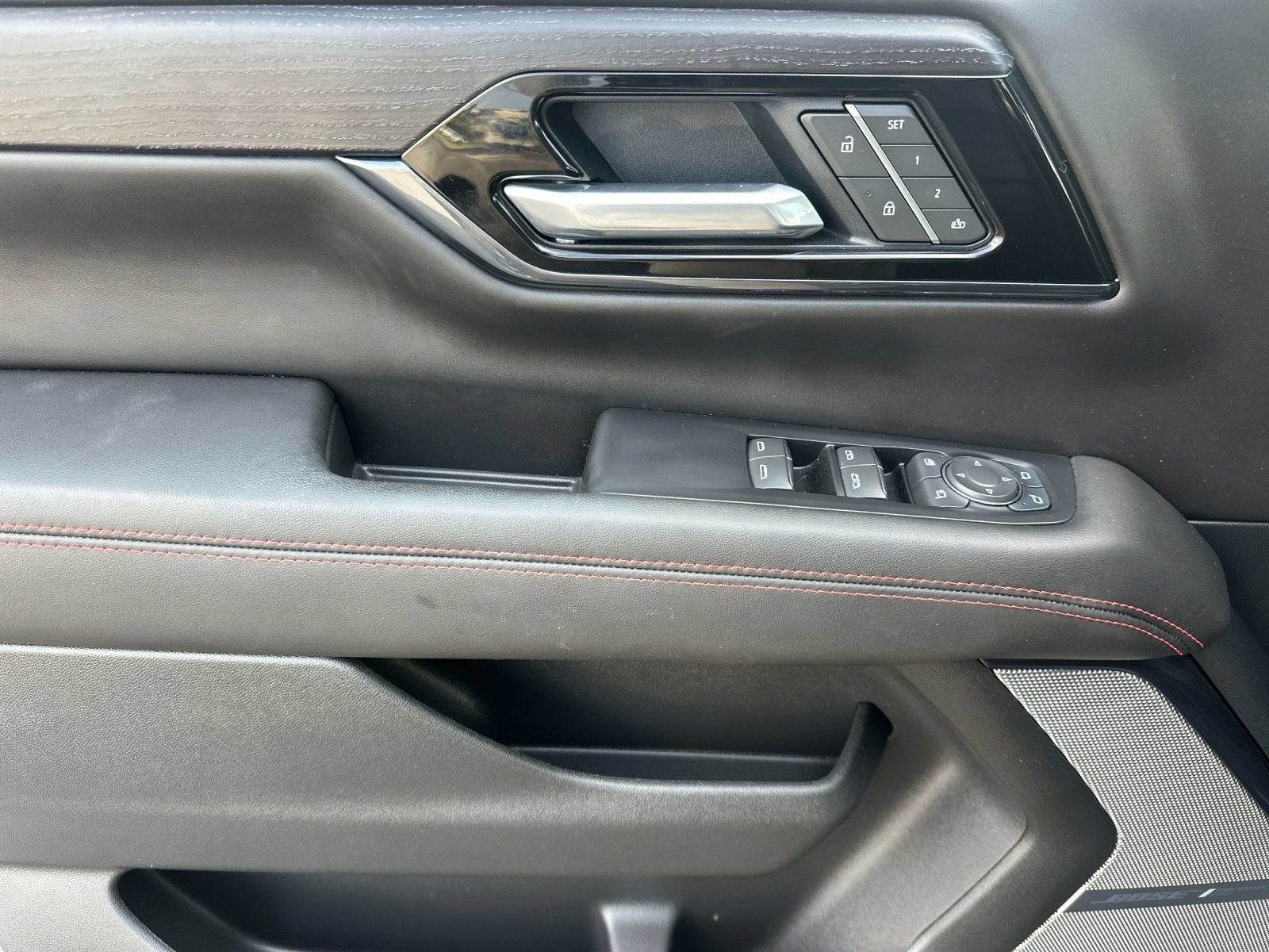 2025 GMC Yukon AT4 Ultimate