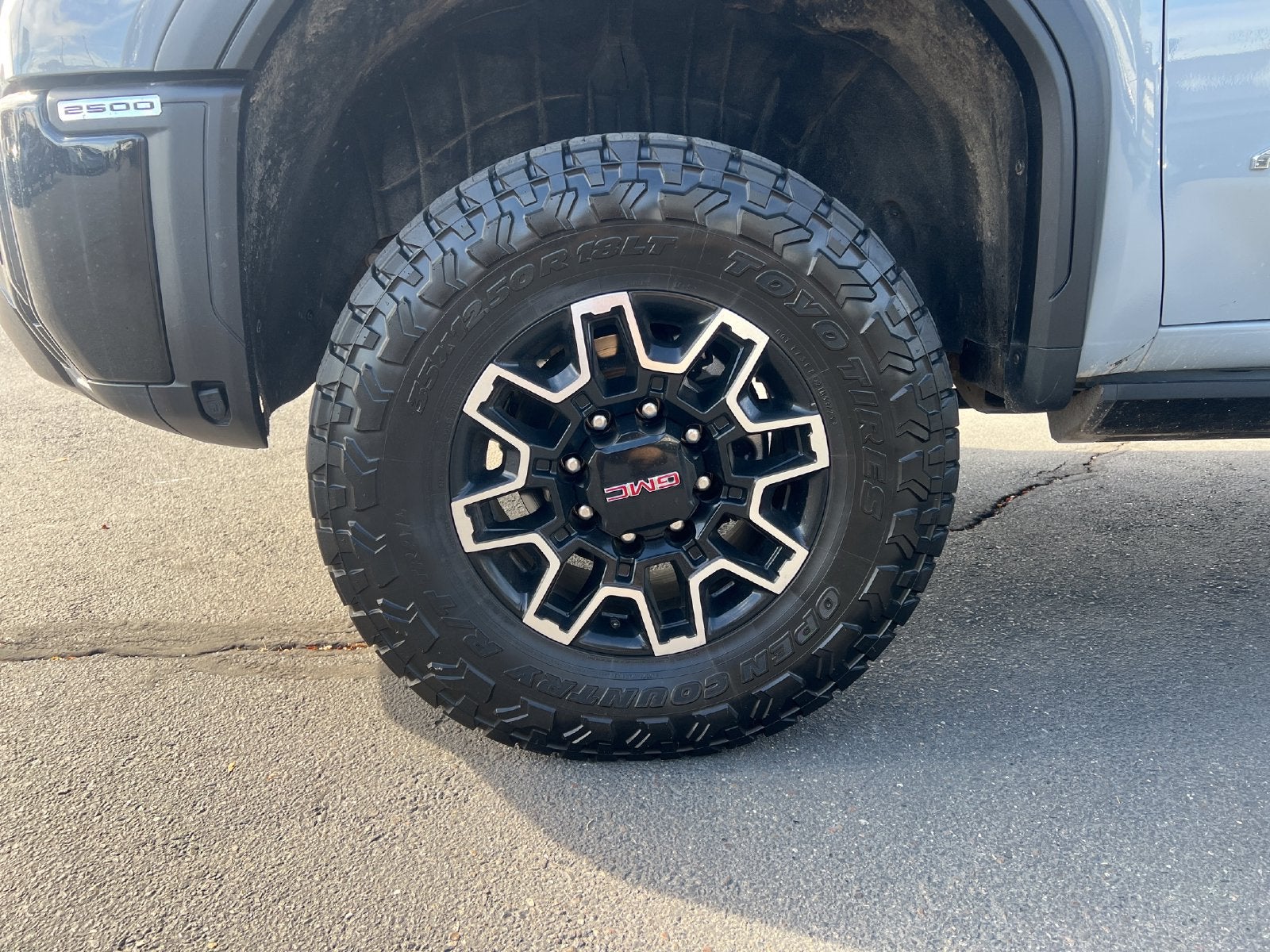 2025 GMC Sierra 2500 HD AT4X