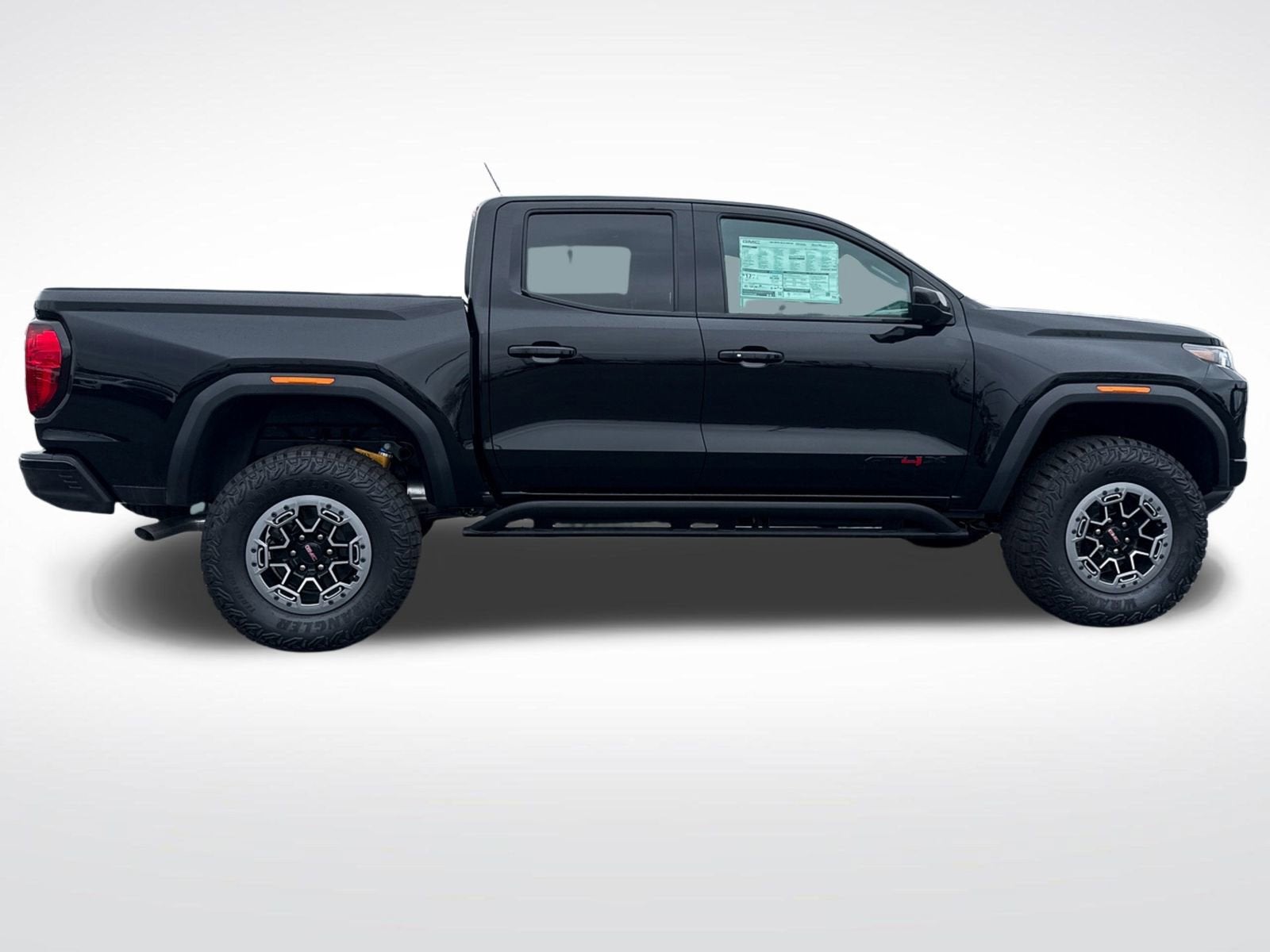 2025 GMC Canyon AT4