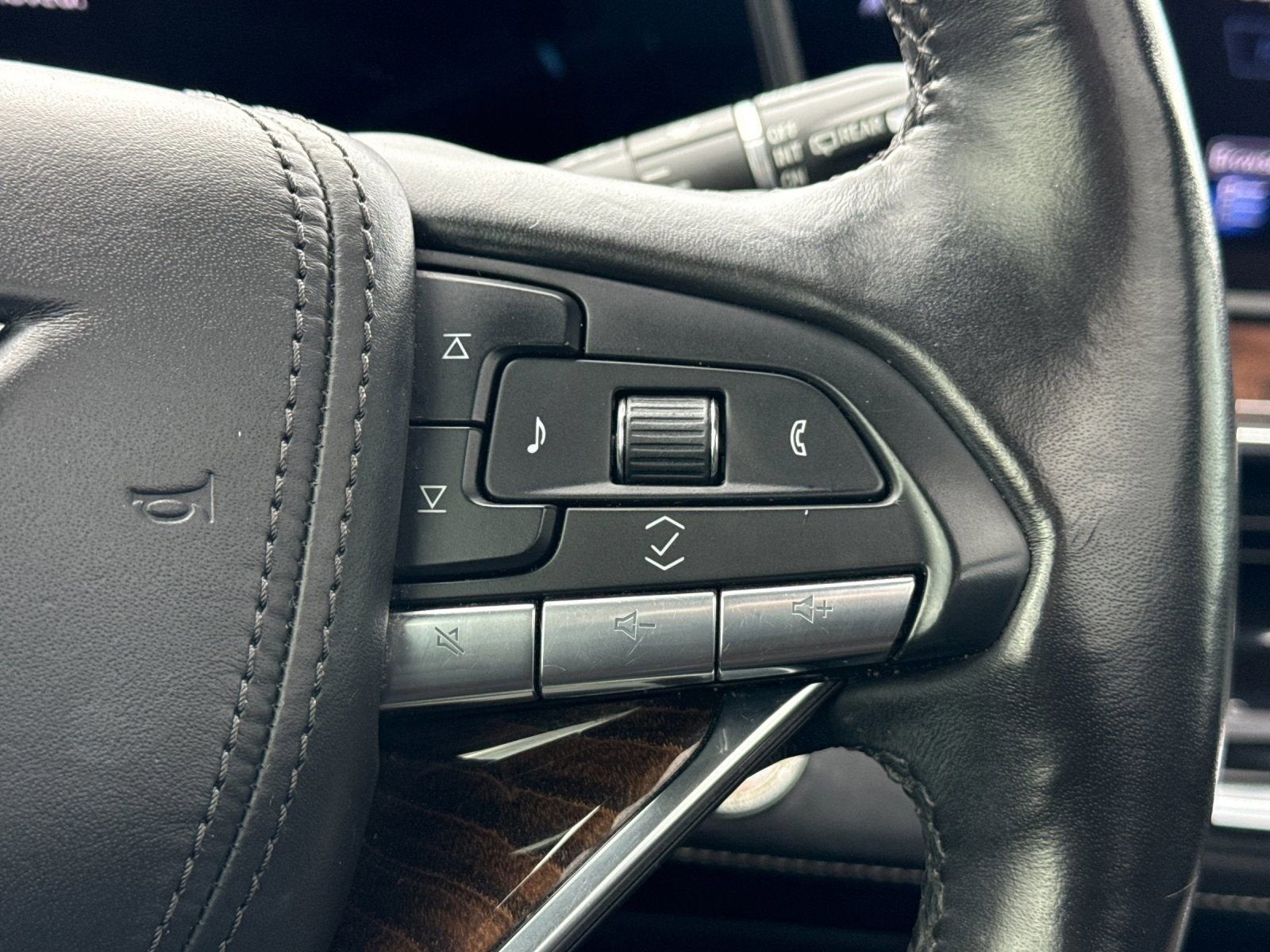 2022 Cadillac Escalade ESV Sport Platinum