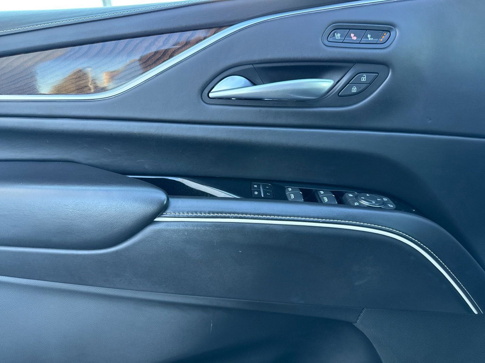 2022 Cadillac Escalade ESV Sport Platinum