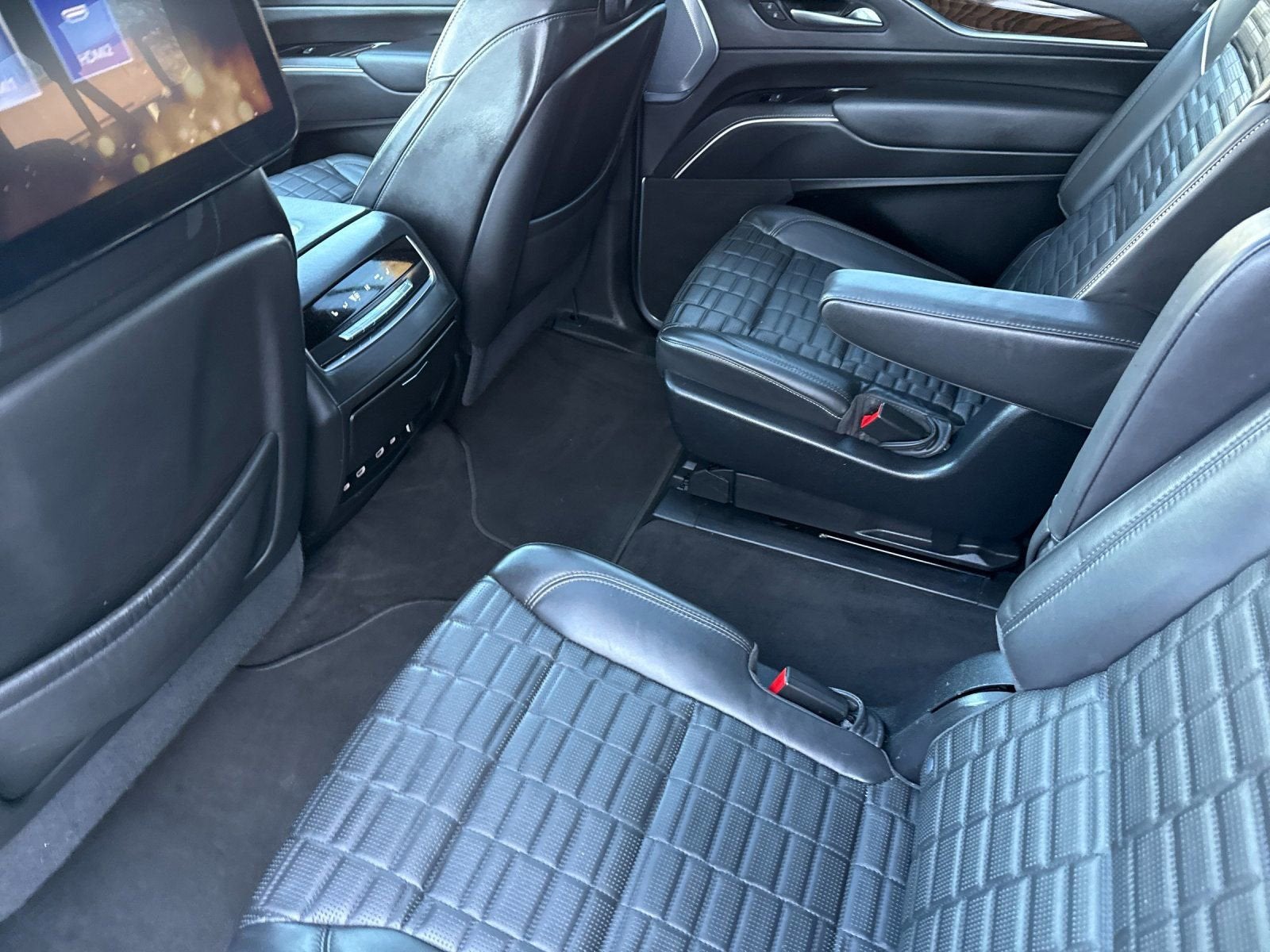 2022 Cadillac Escalade ESV Sport Platinum