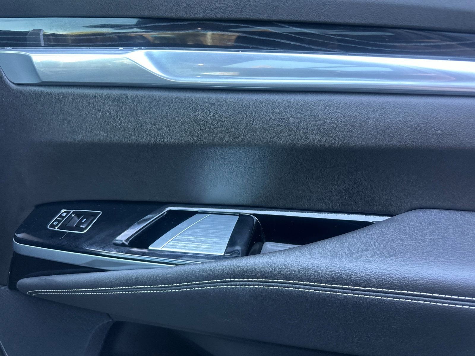 2025 Cadillac Escalade Sport