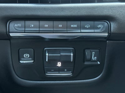 2025 Cadillac Escalade Sport