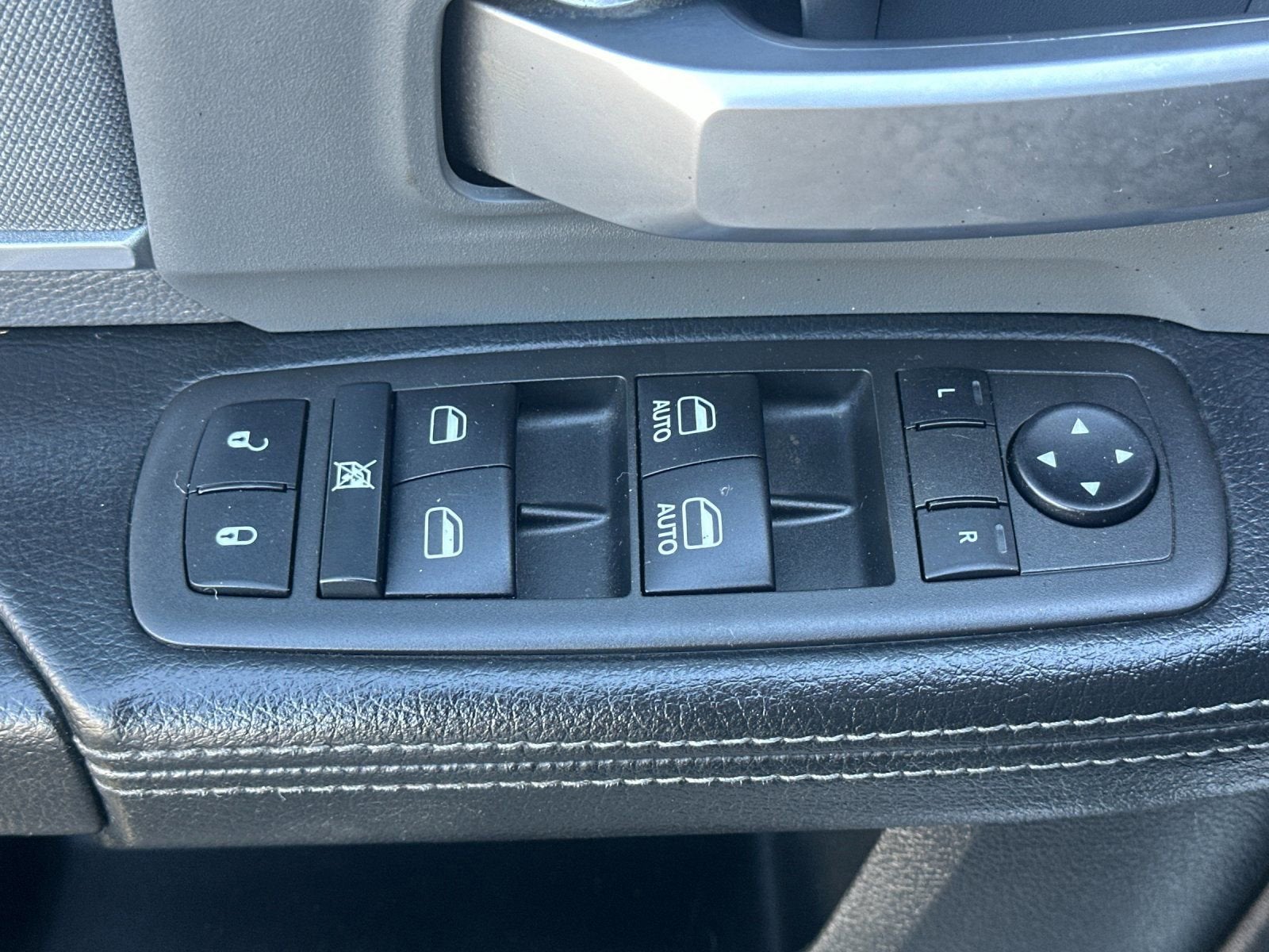 2022 RAM 2500 BIG HORN Base