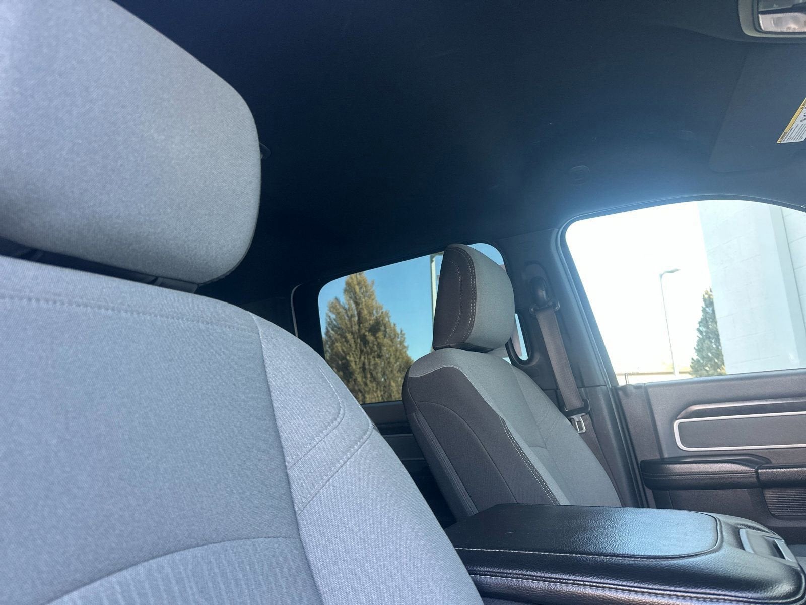2022 RAM 2500 BIG HORN Base