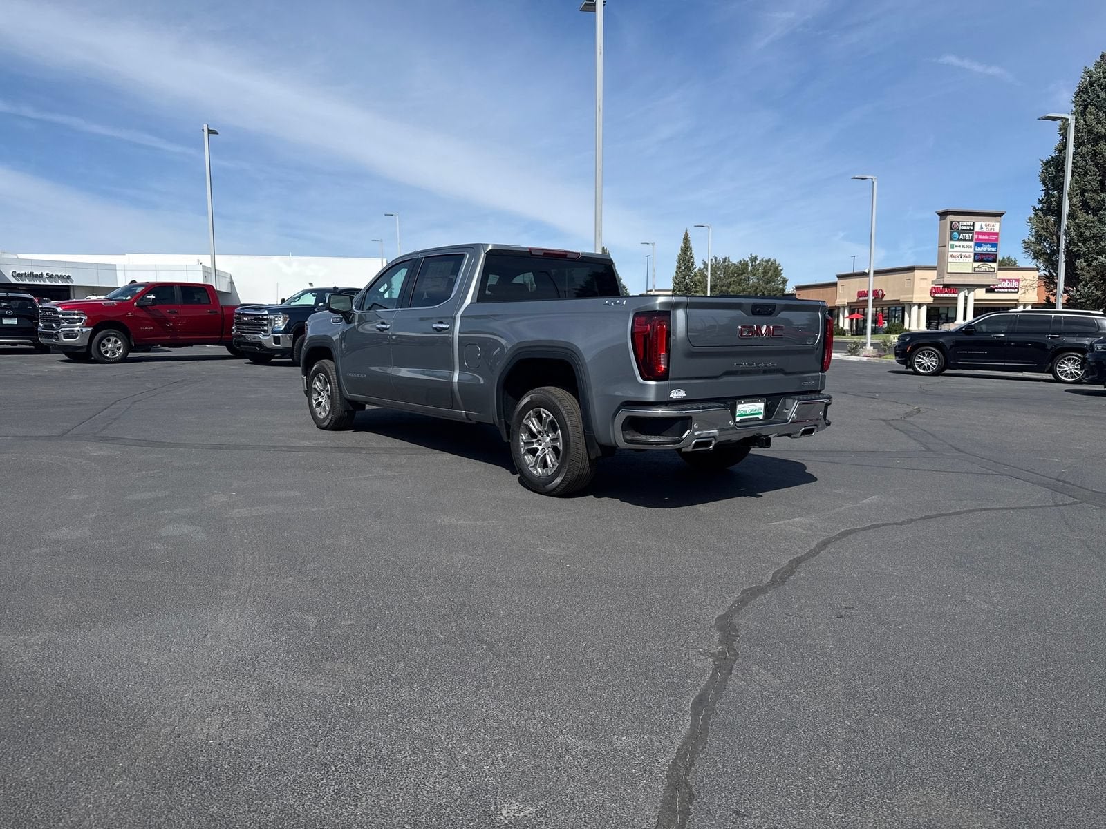 2026 GMC Sierra 1500 SLT