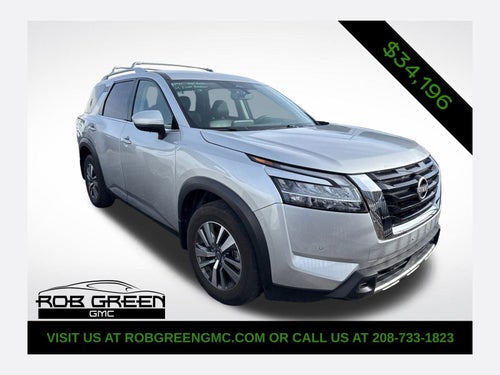 2023 Nissan Pathfinder SL