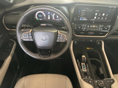 2025 Toyota Grand Highlander Hybrid MAX Limited
