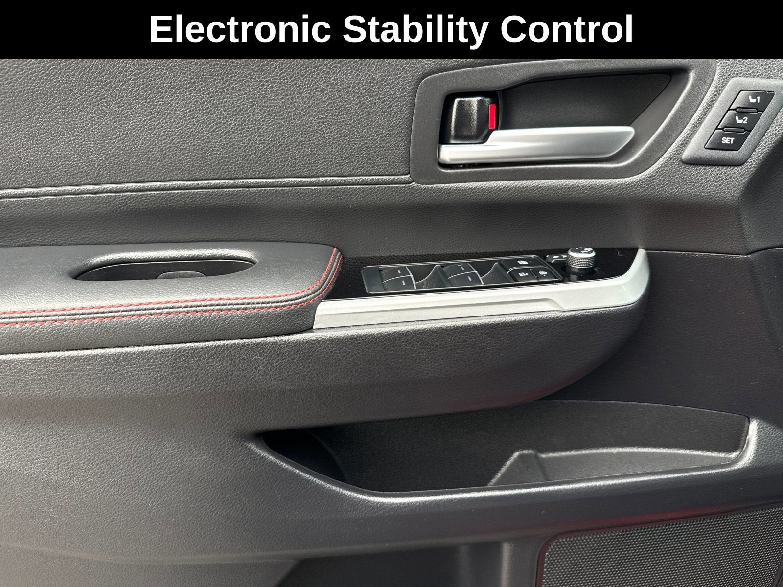 2025 Toyota Sienna XSE