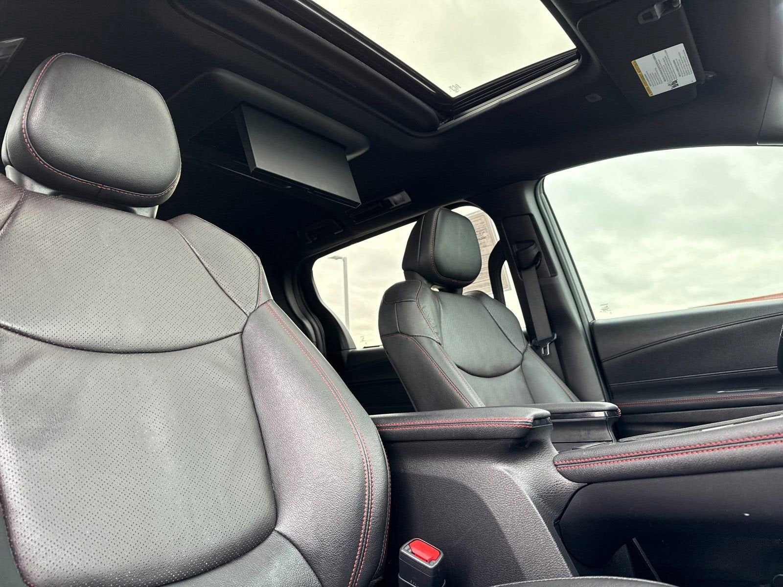 2025 Toyota Sienna XSE