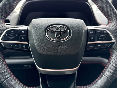 2025 Toyota Sienna XSE