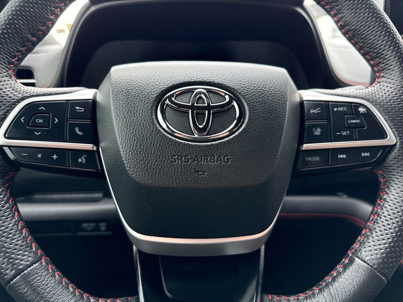 2025 Toyota Sienna XSE