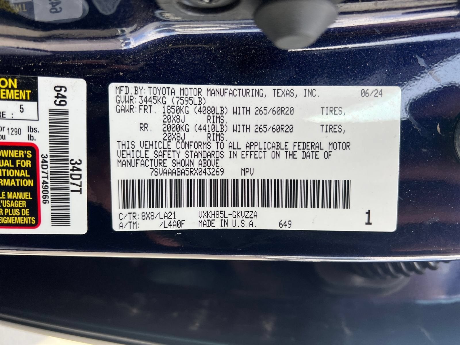 2024 Toyota Sequoia SR5