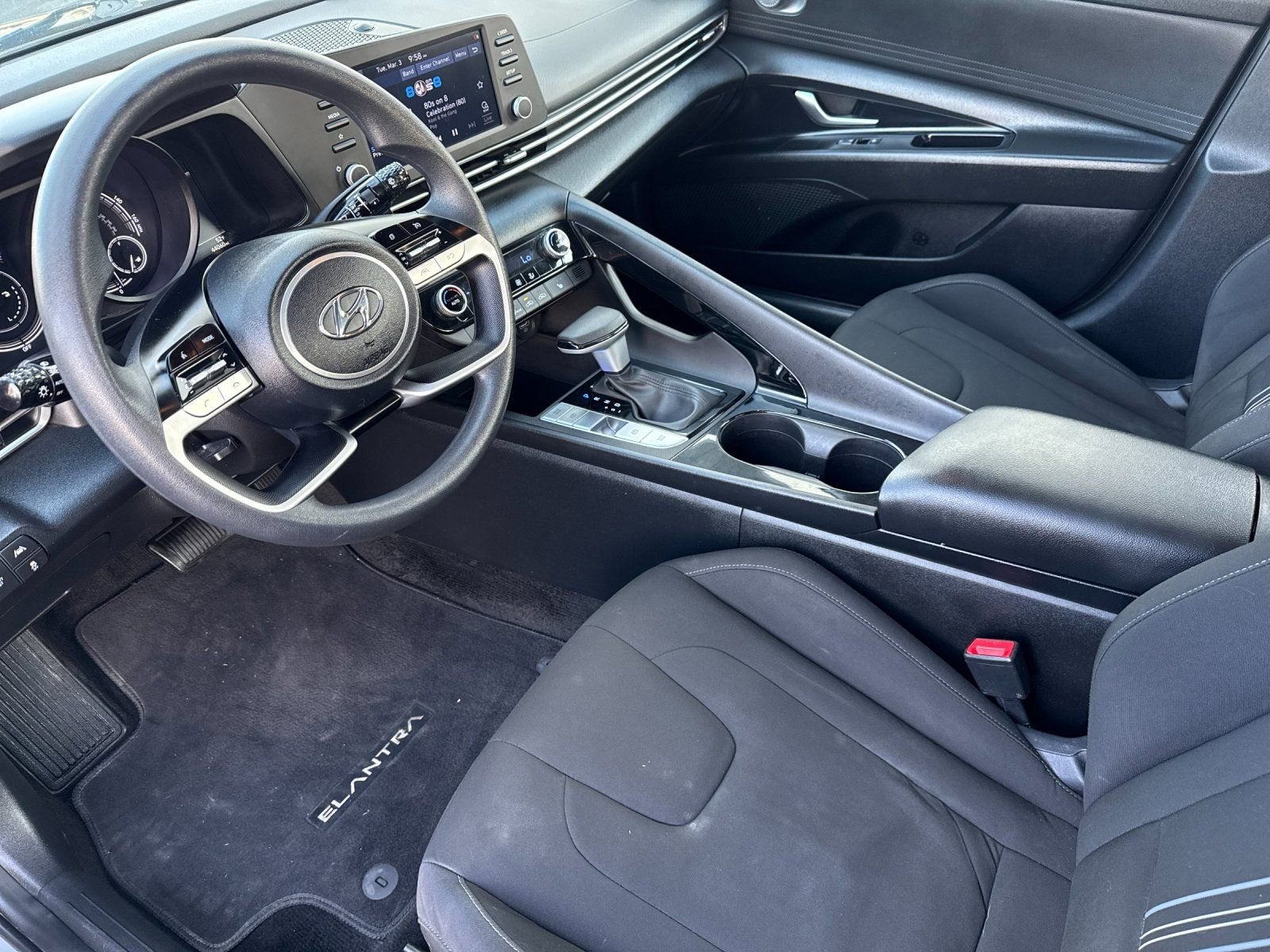 2022 Hyundai Elantra Hybrid Blue