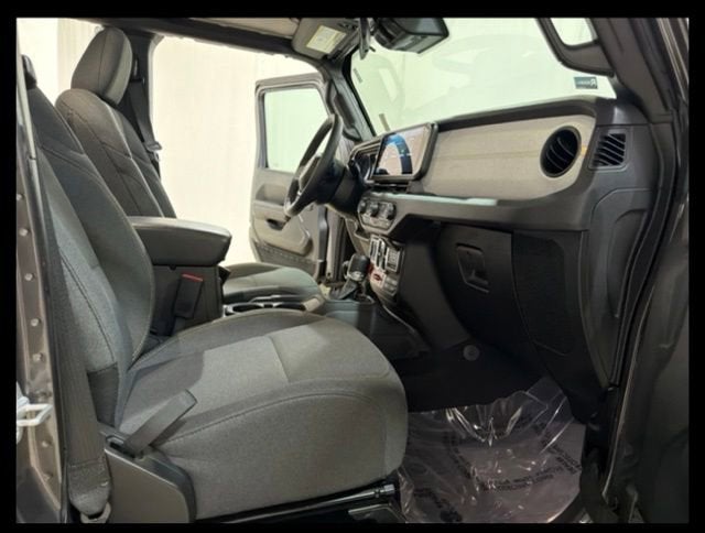 2025 Jeep Wrangler 4xe Willys