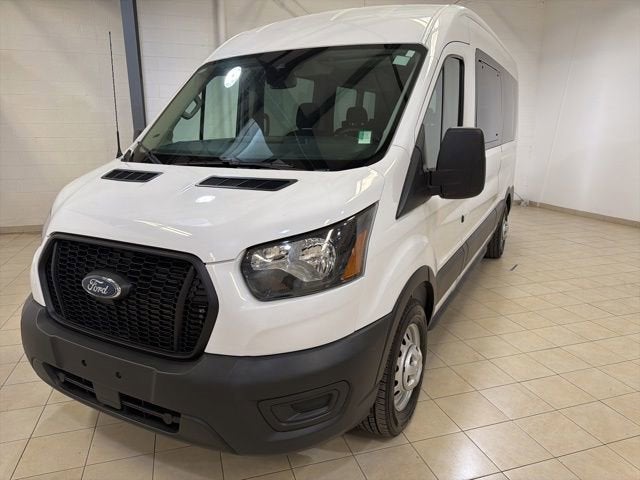 2023 Ford Transit Passenger Wagon XL