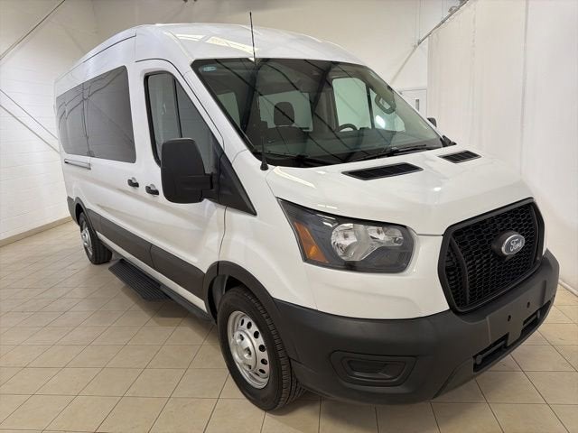 2023 Ford Transit Passenger Wagon XL