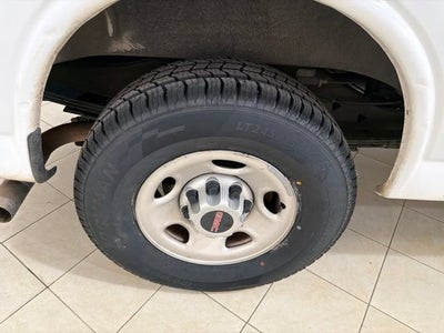 2018 GMC Savana Cargo 2500 Base