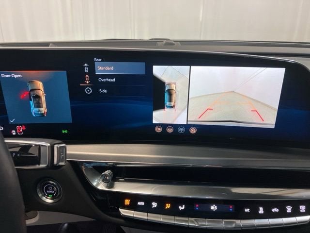 2024 Cadillac LYRIQ Sport 2