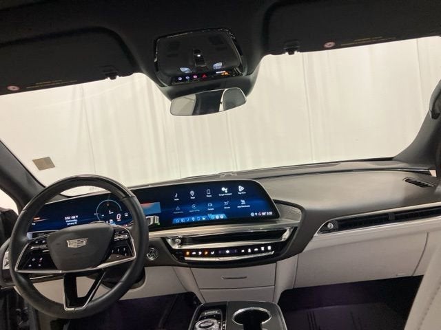 2024 Cadillac LYRIQ Sport 2