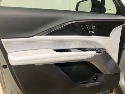 2024 Cadillac LYRIQ Sport 2