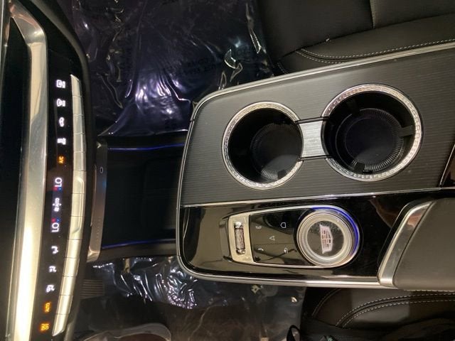2024 Cadillac LYRIQ Sport 2
