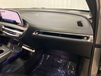 2024 Cadillac LYRIQ Sport 2