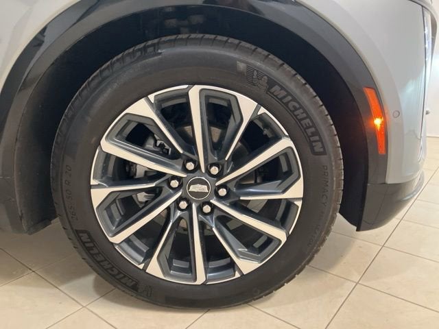 2024 Cadillac LYRIQ Sport 2