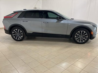 2024 Cadillac LYRIQ Sport 2