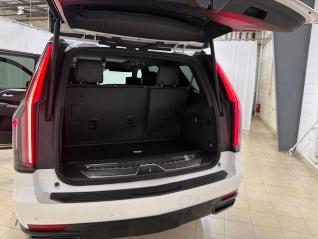 2021 Cadillac Escalade Sport Platinum