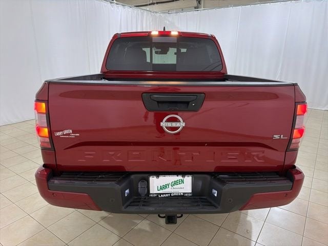 2024 Nissan Frontier SL